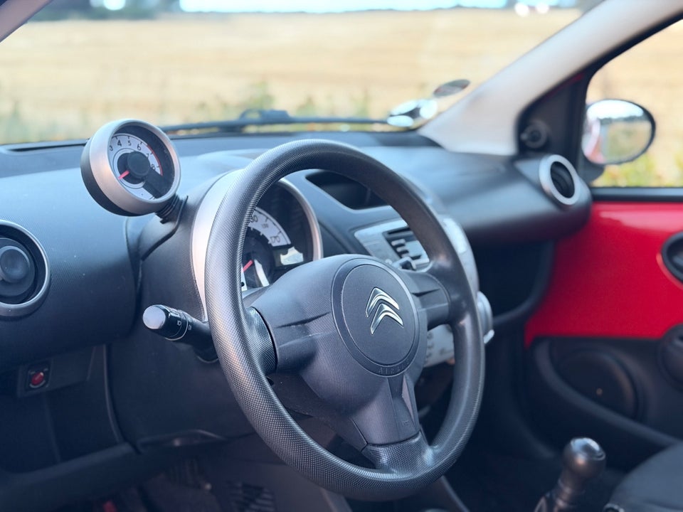 Citroën C1 1,0i Exclusive 5d