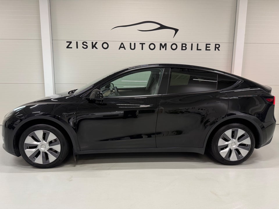 Tesla Model Y Long Range AWD 5d