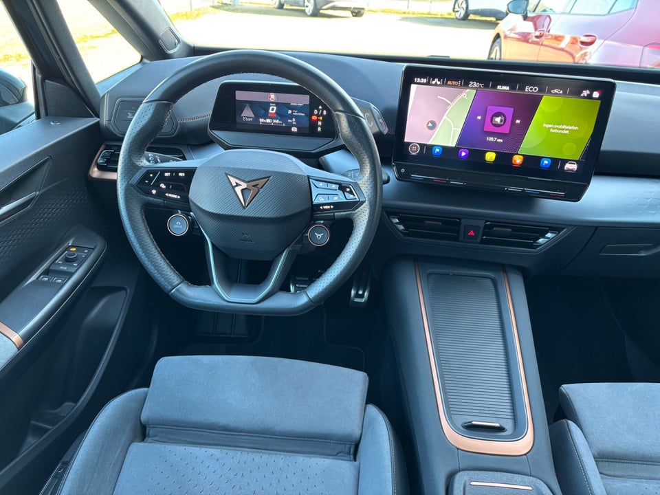 Cupra Born 77 e-Boost Dinamica Pack High 5d