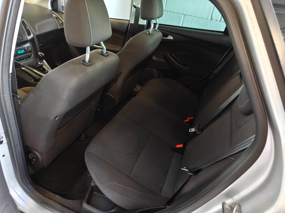 Ford Focus 1,0 SCTi 125 Titanium stc. 5d