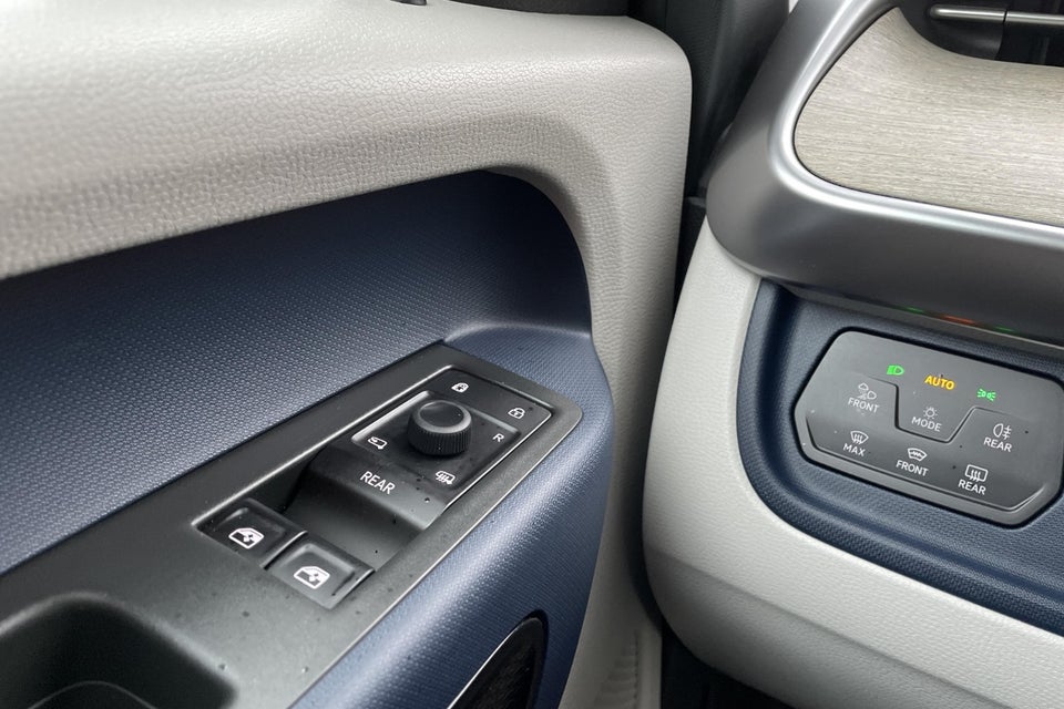 VW ID.Buzz 86 Pro 6prs LWB 5d