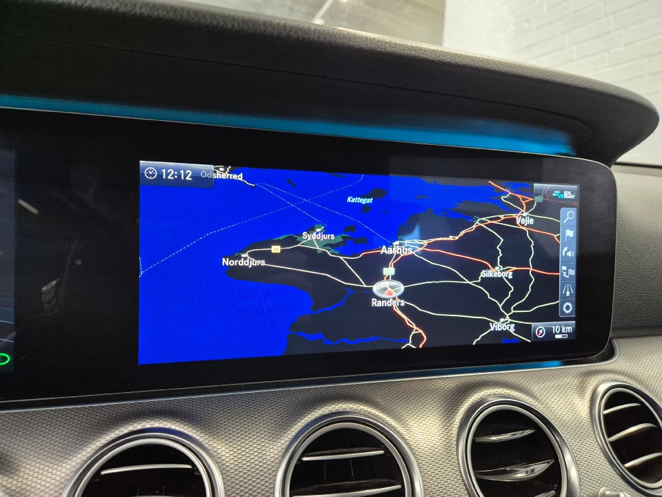 Mercedes E220 d 2,0 Avantgarde stc. aut. 5d