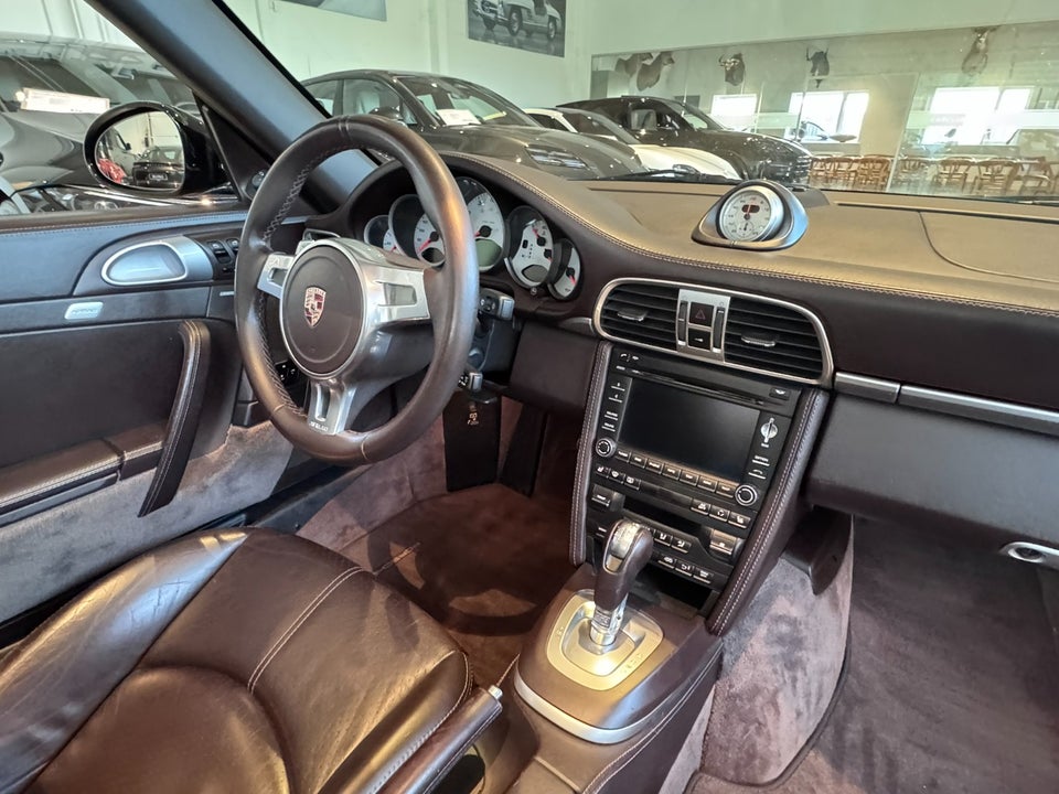 Porsche 911 Carrera 4S 3,8 Cabriolet PDK 2d