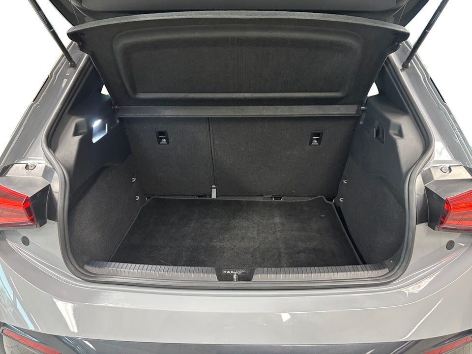 Cupra Born 58 High 5d