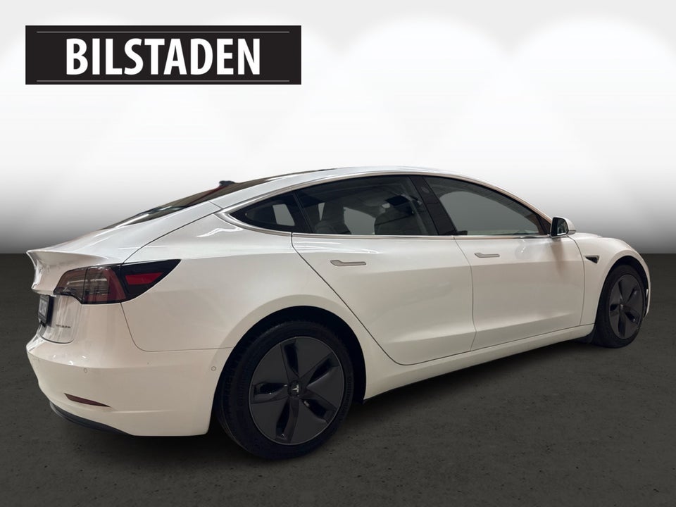 Tesla Model 3 Long Range AWD 4d