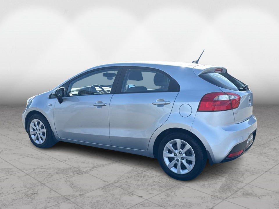 Kia Rio 1,2 CVVT Exclusive 5d
