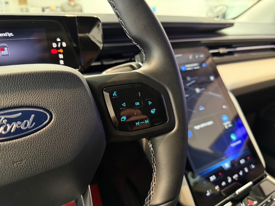 Ford Explorer 82 Select Extended Range 5d