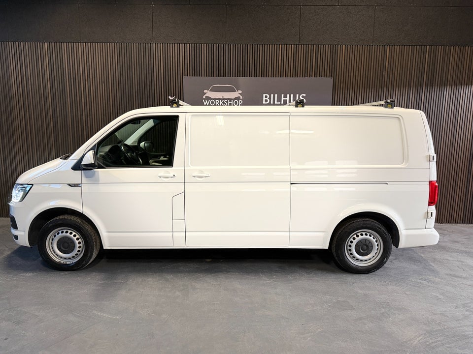 VW Transporter 2,0 TDi 150 Kassevogn DSG lang