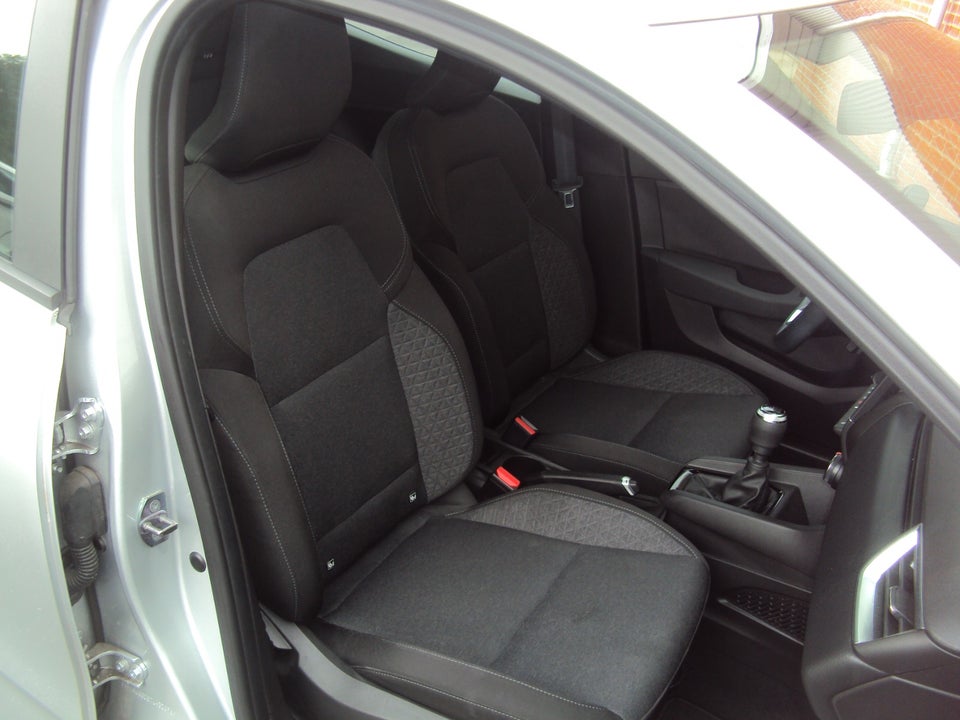 Renault Clio V 1,0 TCe 90 Equilibre 5d