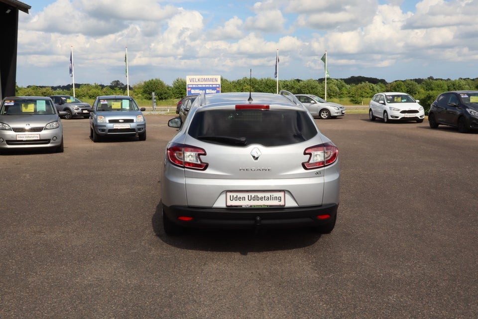 Renault Megane III 1,5 dCi 110 Expression Sport Tourer aut. 5d