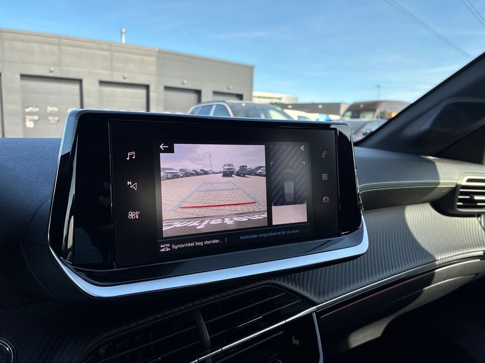 Peugeot e-208 50 GT 5d