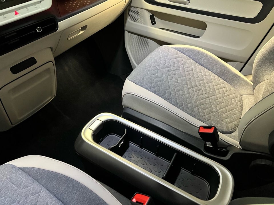 VW ID.Buzz 77 Pro SWB 5d