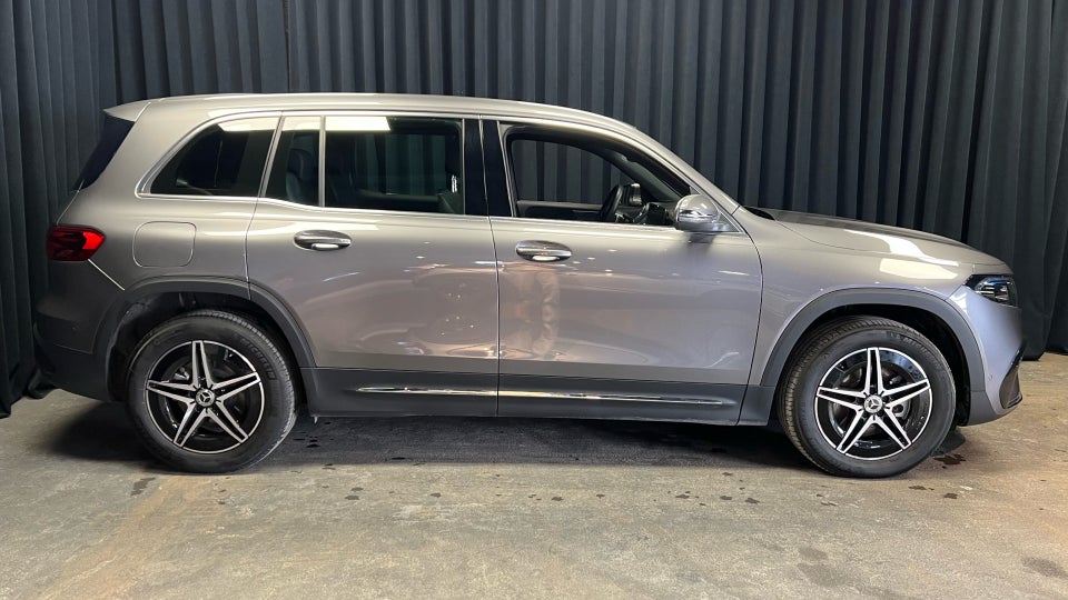 Mercedes EQB250+ AMG Line 7prs 5d