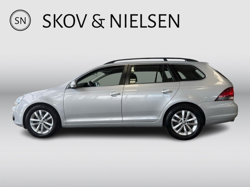 VW Golf VI 1,6 TDi 105 Comfortline Variant BMT 5d