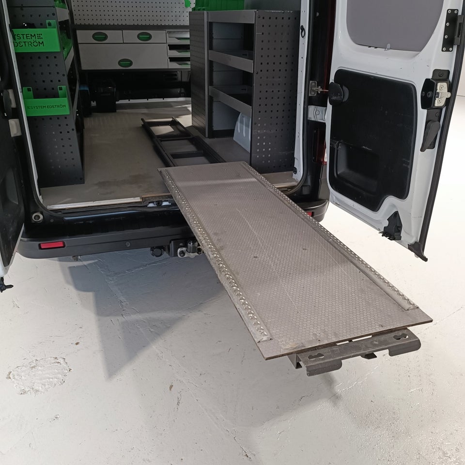 Renault Trafic 2,0 dCi 150 L2H1 Tekno EDC