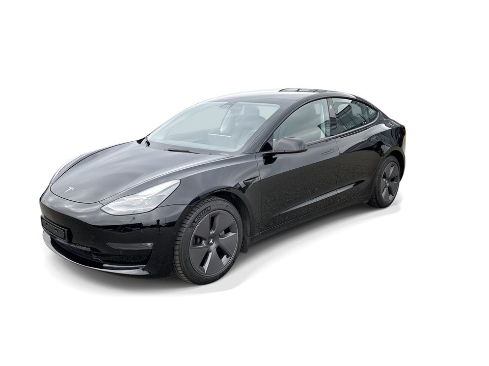 Tesla Model 3 Long Range AWD 4d