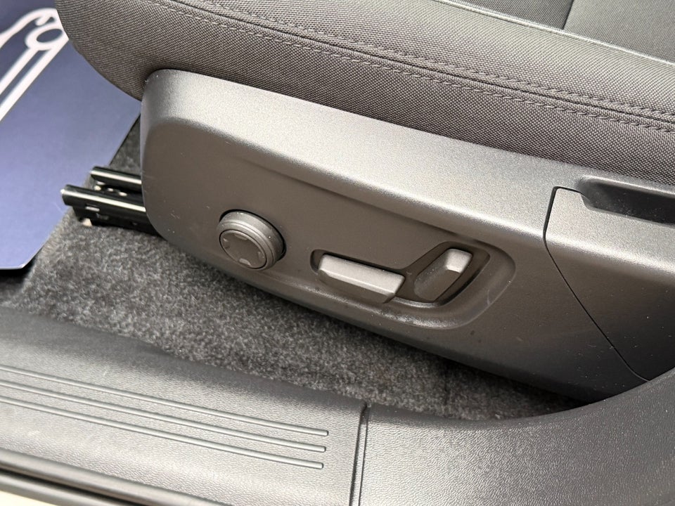 Volvo XC40 P6 ReCharge Ultimate 5d