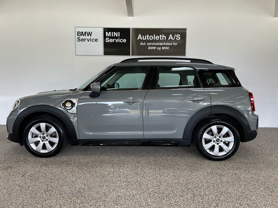 MINI Countryman Cooper SE 1,5 Essential aut. ALL4 5d