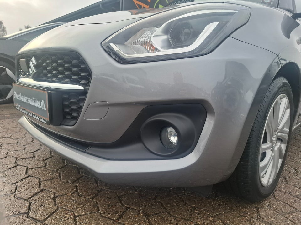 Suzuki Swift 1,2 mHybrid Action CVT 5d