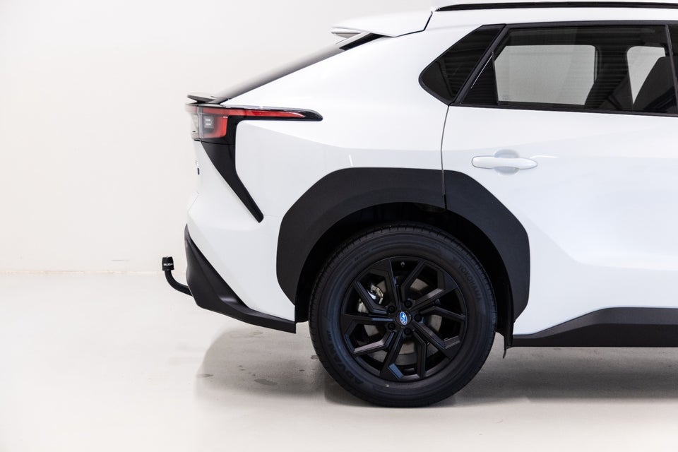 Subaru Solterra 71 Limited 5d