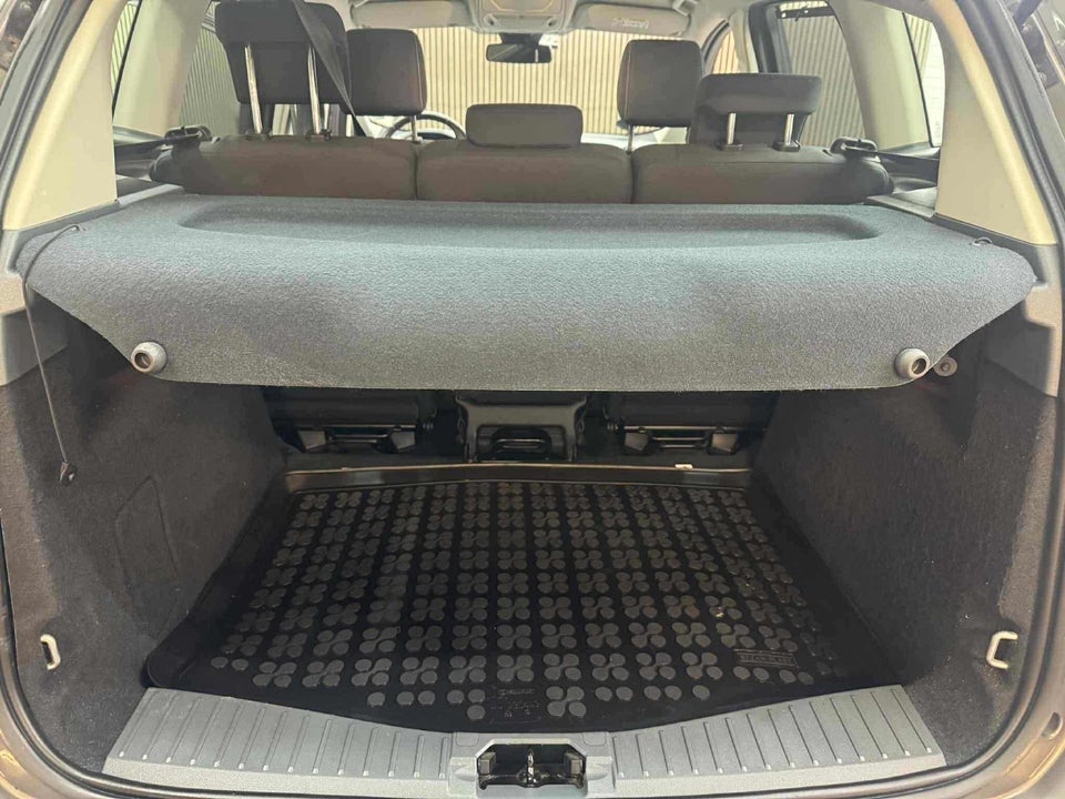 Ford C-MAX 1,0 SCTi 100 Titanium 5d