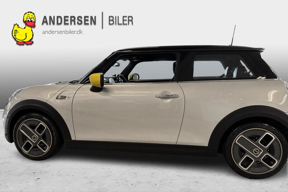 MINI Cooper SE Trim L 3d