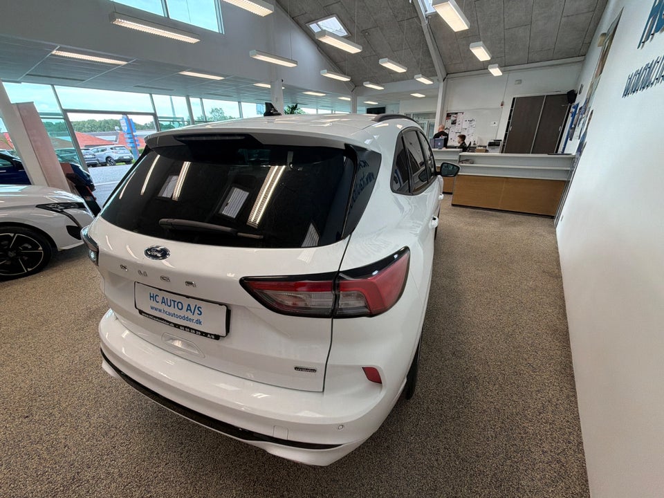 Ford Kuga 2,5 PHEV ST-Line CVT 5d