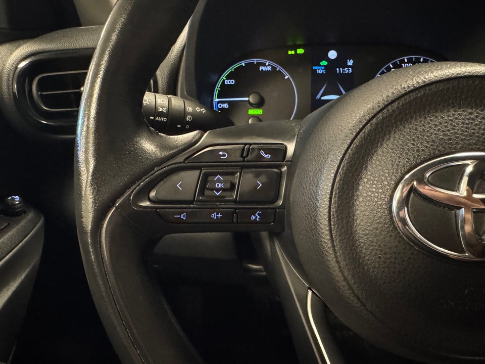 Toyota Yaris 1,5 Hybrid H3 Premier Edition e-CVT 5d