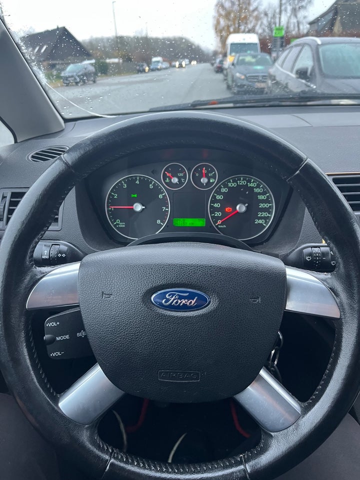 Ford Focus C-MAX 1,6 115 Ambiente 5d