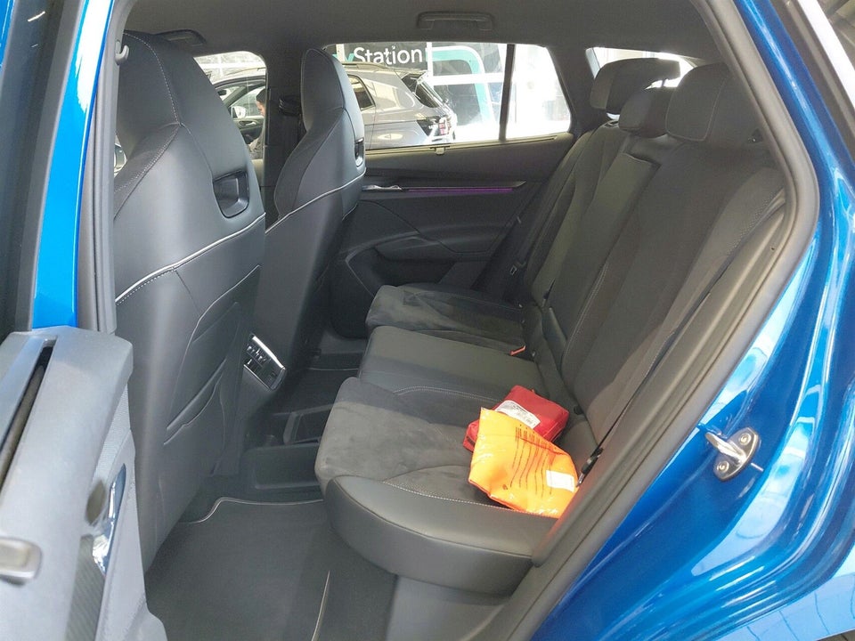 Skoda Enyaq 85x iV Sportline 5d