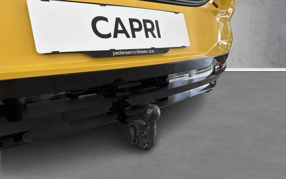 Ford Capri 79 Premium Extended Range AWD 5d