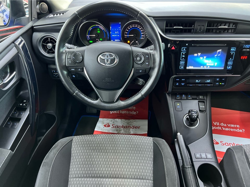 Toyota Auris 1,8 Hybrid H2 Selected CVT 5d