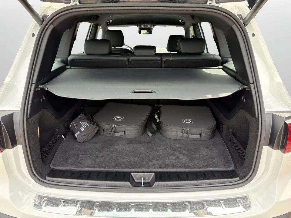 Mercedes EQB250+ Progressive 5d