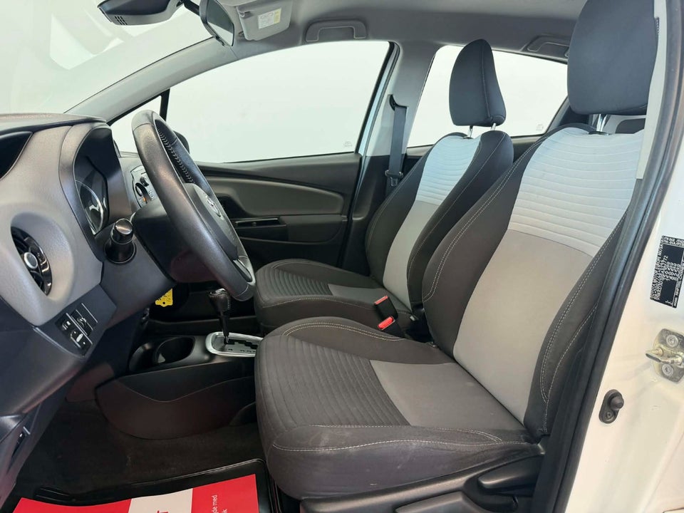 Toyota Yaris 1,5 Hybrid H2 Limited e-CVT 5d