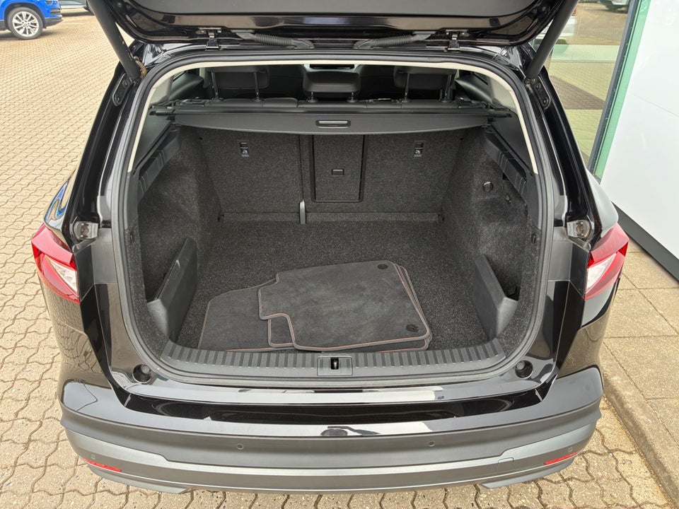 Skoda Enyaq 80 iV Suite 5d