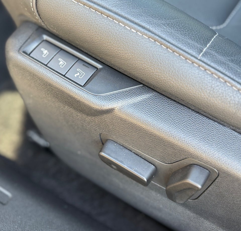 Citroën ë-C4 X 50 Palais Sky 4d