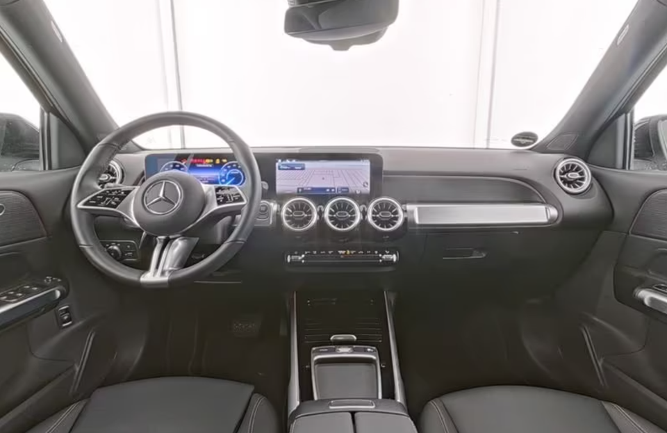 Mercedes EQB250+ Progressive 5d