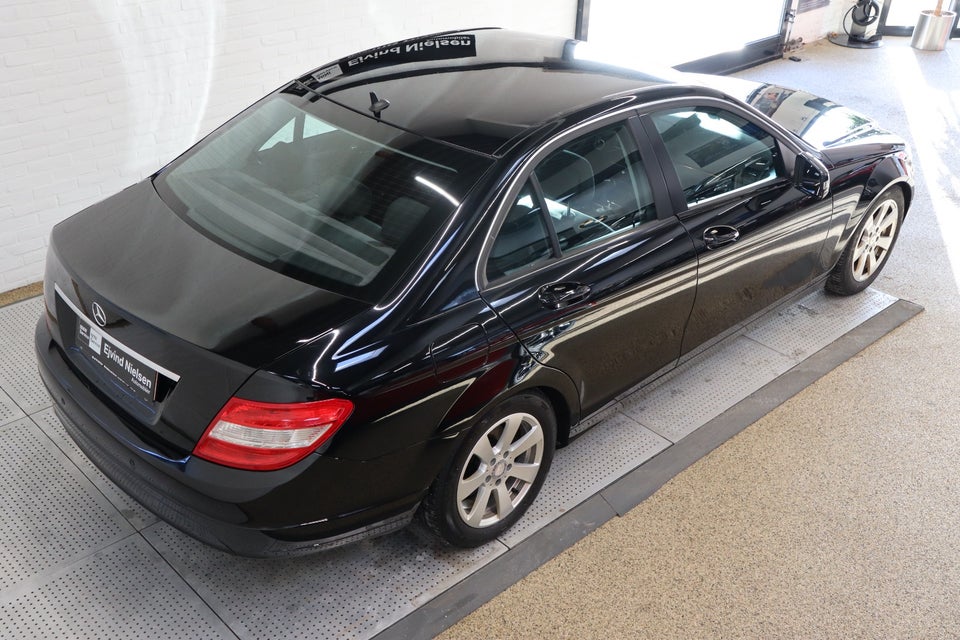 Mercedes C200 2,2 CDi BE 4d
