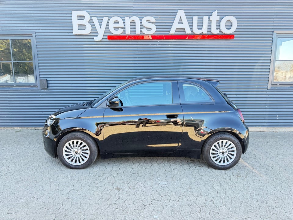 Fiat 500e 24 Action 3d