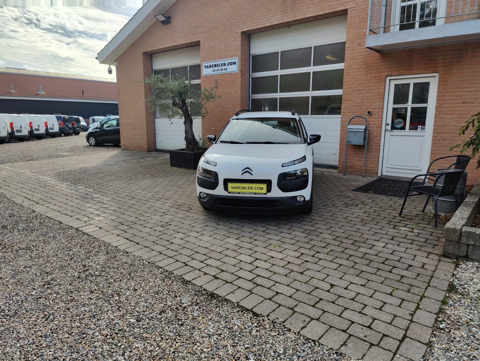Citroën C4 Cactus 1,6 BlueHDi 100 Feel Van 5d