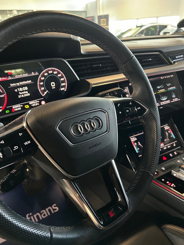 Audi e-tron S Sportback quattro 5d
