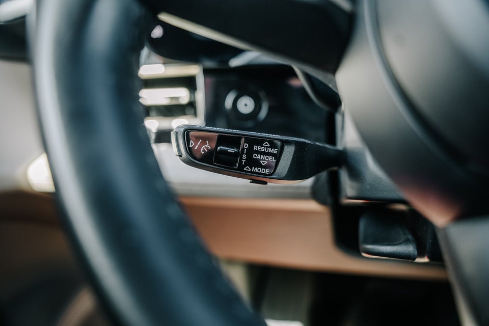 Porsche Taycan 4d