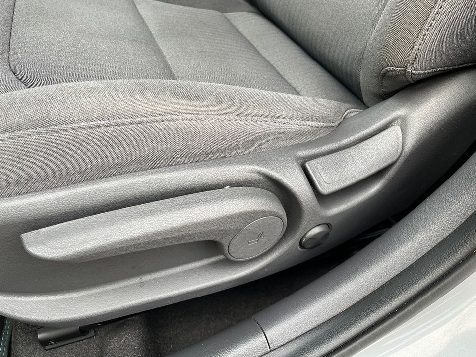 Hyundai Ioniq 1,6 PHEV Premium DCT 5d