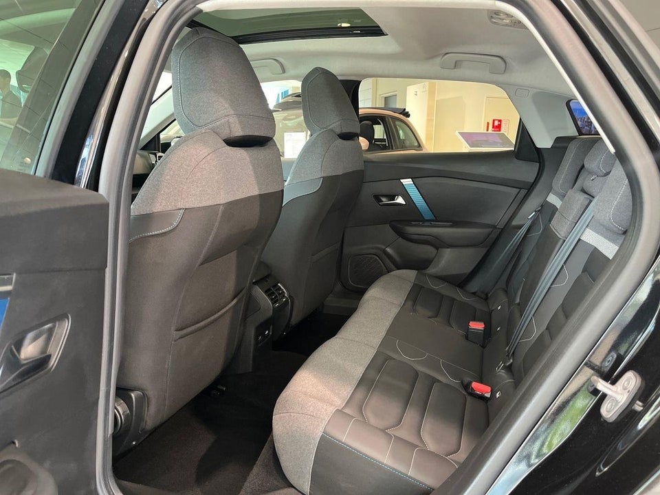 Citroën ë-C4 50 Shine 5d