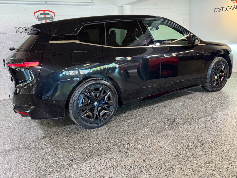 BMW iX M60 xDrive 5d