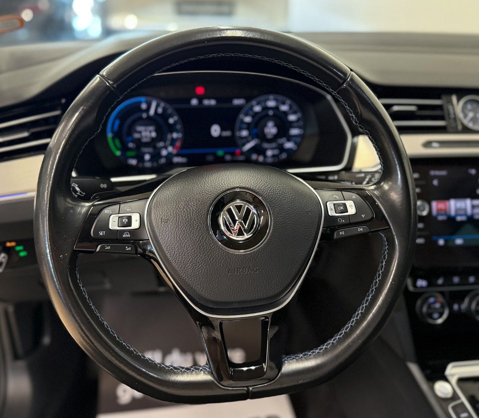 VW Passat 1,4 GTE Variant DSG 5d
