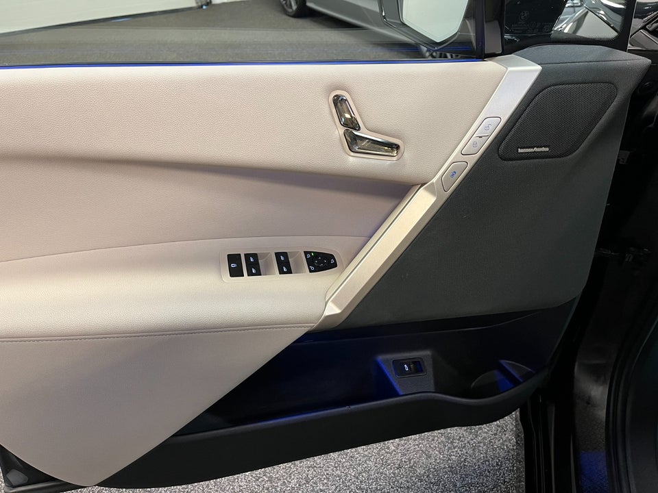 BMW iX xDrive50 Sport 5d