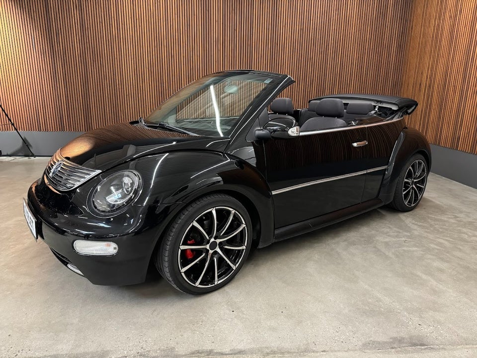 VW New Beetle 1,4 Cabriolet 2d