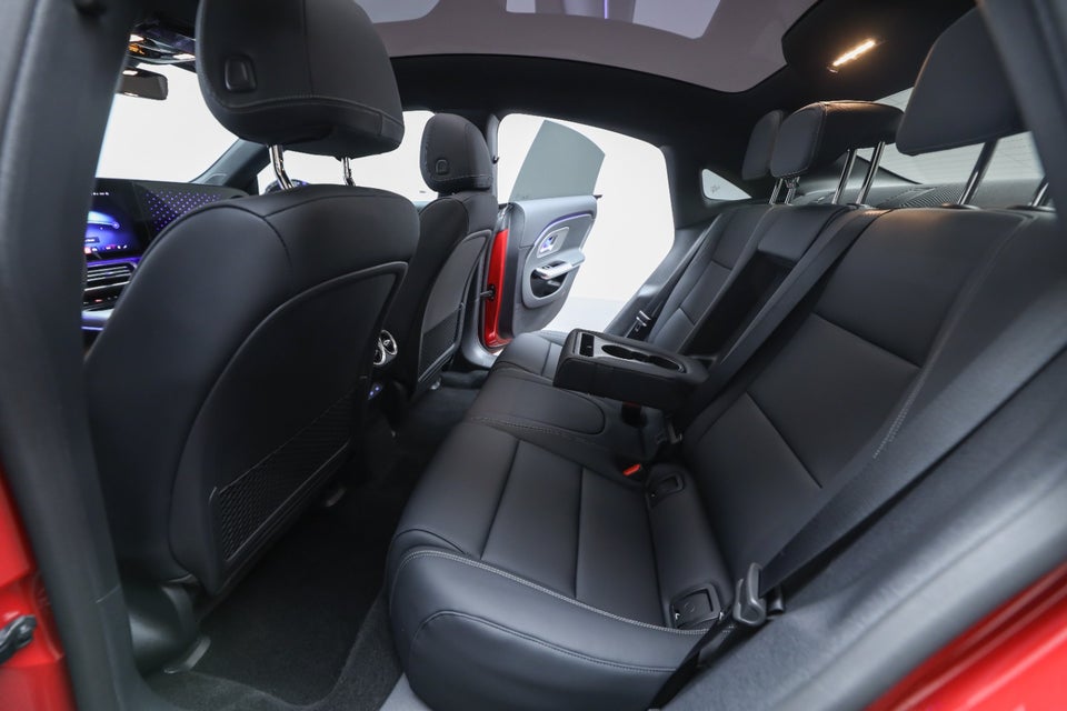 Mercedes CLA250+ EQ Progressive 4d