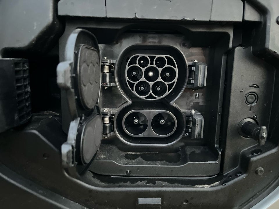 Toyota bZ4X Executive Premium 5d